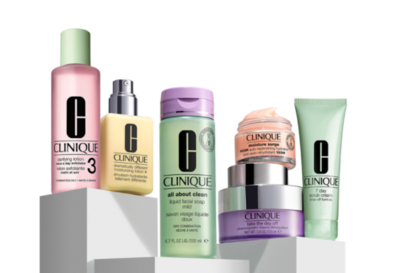 Clinique offer background image