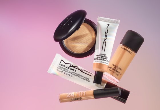 MAC Cosmetics offer background image