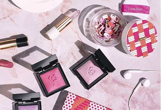 Lancome offer background image