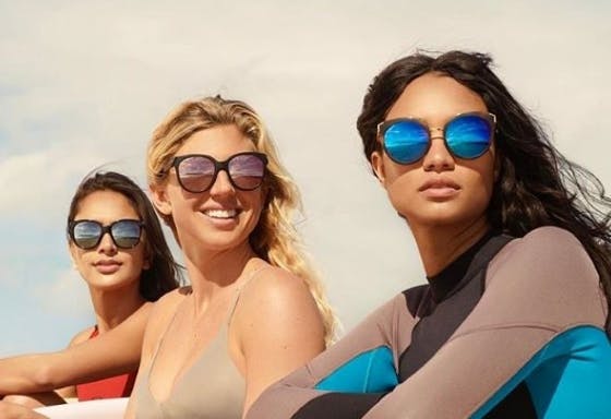 Oakley offer background image