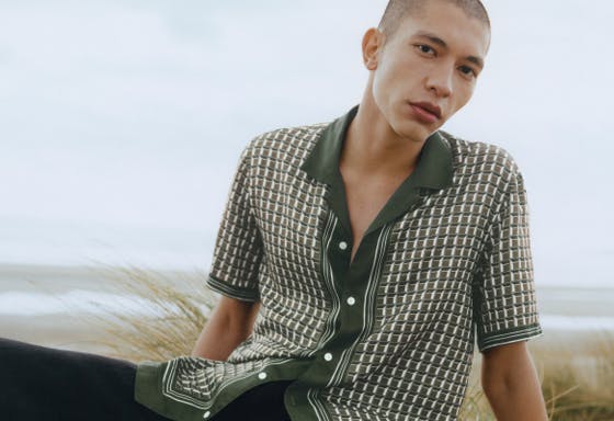 Mr Porter offer background image