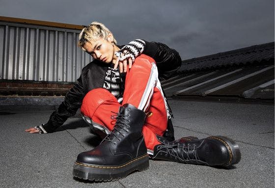 Dr. Martens offer background image